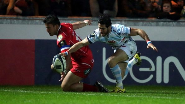 Incroyable entrée en scène des Ciel et Blanc qui ont récolté un point de bonus offensif avant même la pause sur la pelouse des Scarlets (29-12). Les voilà idéalement lancés avant les retrouvailles avec Northampton. - 21/11/2015 21:00