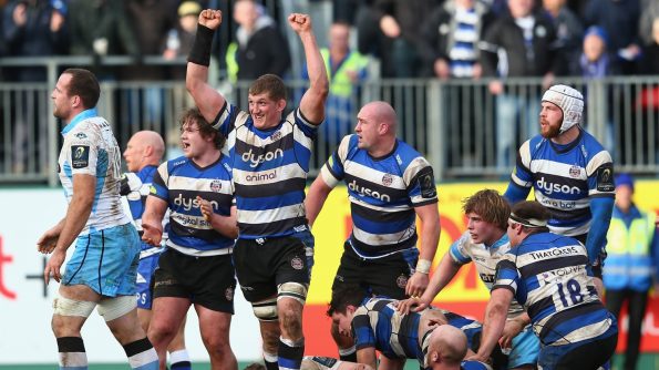 Le suspense a duré jusqu'à la dernière seconde et Bath est sorti vainqueur du choc. La défaite de Toulouse propulse les Anglais en quart de finale. C'est la première fois qu'une équipe se qualmifie après deux défaites initiales. - 25/01/2015 15:27