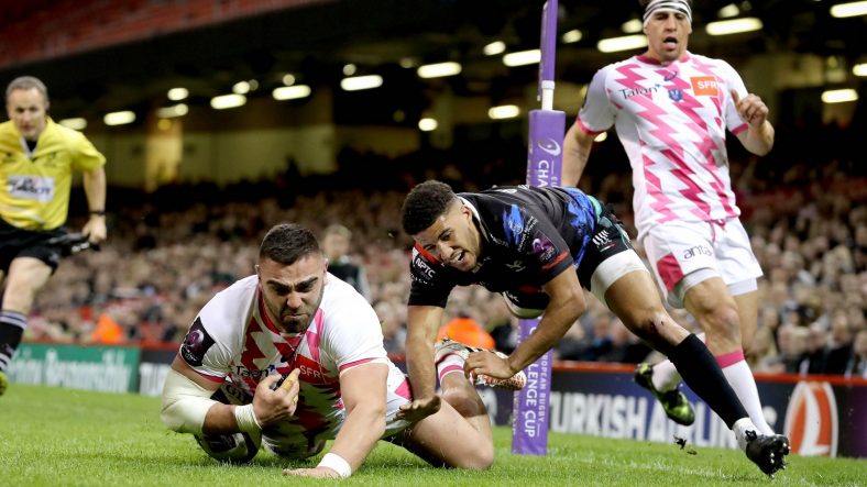 Stade Francais survived a red card for Josaia Raisuqe to down the Ospreys 21-25 in the European Rugby Challenge Cup and set up a meeting with Bath Rugby in the competition's semi-finals. - 02/04/2017 19:46