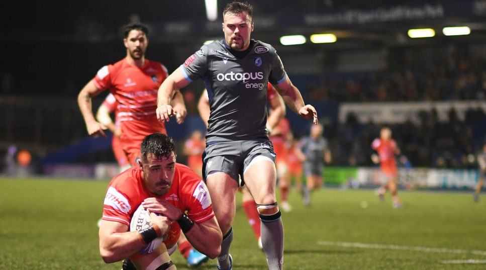 Hardwick’s last ditch winner settles bruising battle with Cardiff