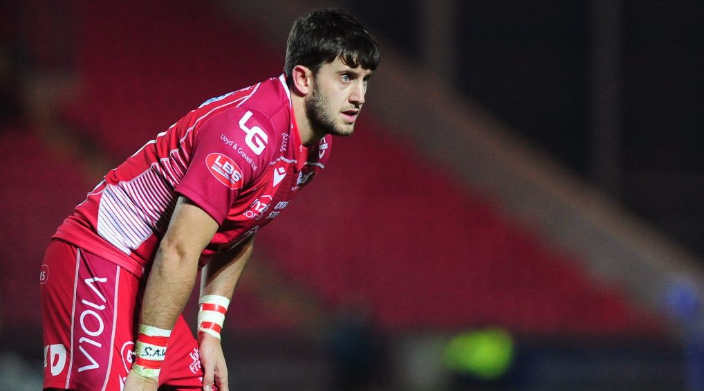 Scarlets seek to overturn history