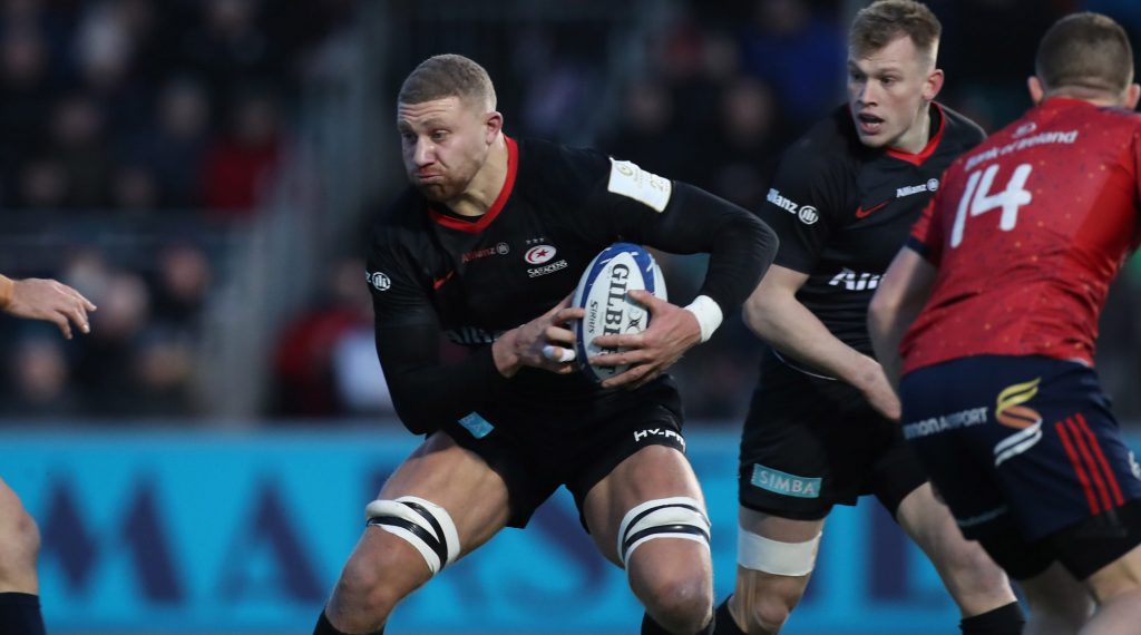 Saracens-Racing in titanic tussle