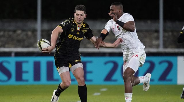 Biarritz edge entertaining Toulon clash