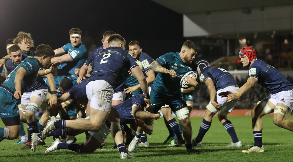 Connacht seek to overturn five-point deficit at Leinster