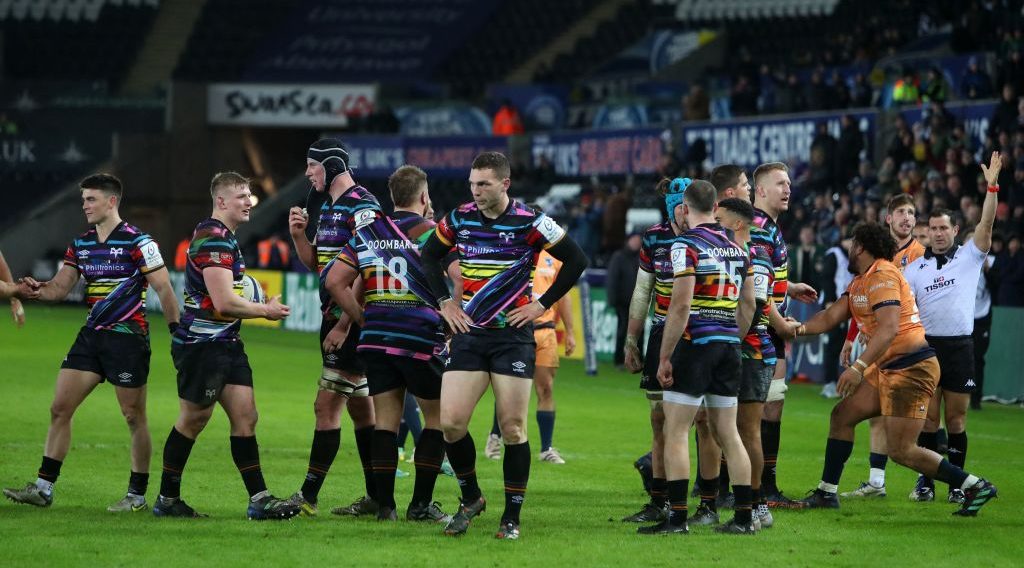 Cuthbert double as Ospreys defeat Montpellier again